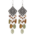 braune Perlen und Jade Ohrringe drei Farb-