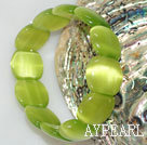 stretchy green color cat's eye bracelet