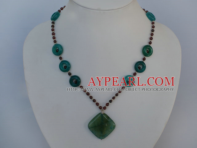 fashion blue jade garnet necklace with lobster clasp