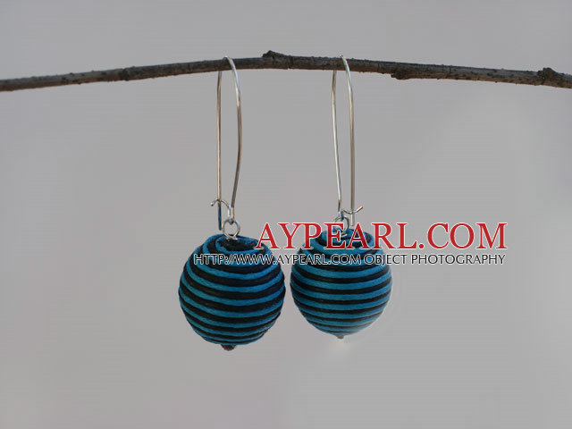 line ball earrings