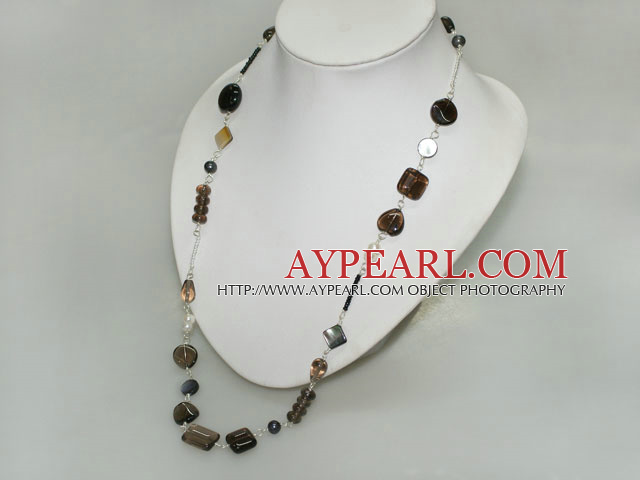 pearl and smoky quartze necklace