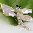 φυσικό λευκό περλέ χρώμα Biwa σχήμα Dragonfly καρφίτσα με στρας