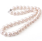 merveilleux 15,7 pouces 8-9mm couleur naturelle collier de perles blanc rond