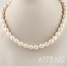 Favorit 15,7 Zoll 11-12mm naturweiß barocke Perle Halskette