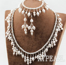 Ny design Natural White Freshwater Pearl Bridal Set (Halsband Armband och matchade Örhängen)