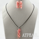 Enkel stil Branch Shape Pink Devil Coral Set (Pendant Halsband och matchade örhängen)