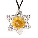 Nouveau style simple Belle Tibet Collier avec pendentif en argent avec agate et le coeur jaune Fleur de Jade