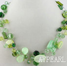 Multi-Strang grüne Kristall und Shell Halskette
