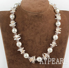17,7 pouces belle perle biwa et blanc coquillage perles collier