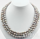 Drei Stränge 8-9mm grau Barock Perlenkette mit Shell Blume Schließe