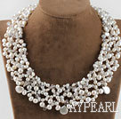glittrig pärla och vit turkos halsband med magnetlås