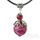 Classic Design Rose Red Agate Pendant Necklace with Adjustable Chain