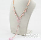 Rosa Sötvatten Pearl och rosa färgad glasyr Y-form Halsband