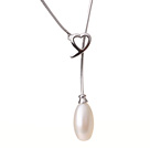 Eleganter Stil Natur Teardrop Form, Weiß, Perle Halskette mit Hear Charm und dünne Kette