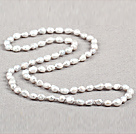 νεφρίτη necklace with toggle clasp κολιέ με εναλλαγή καρφίτσα