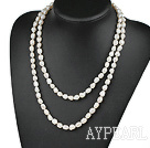 long style  white pearl necklace 