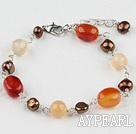pearl and agate bracelet with extendable chain