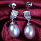 Einfache Long Chain Schlenker Stil Natur weißen Süßwasser- Perle und rund grau Seashell Perlen Ohrstecker