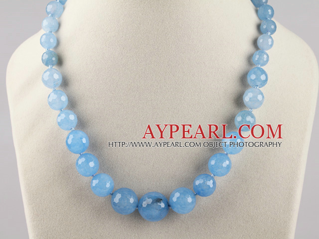 round kyanite graduated beads necklace with lobster clasp