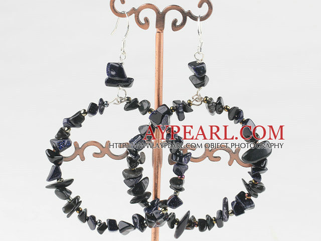 Large-diameter circle blue stand stone earrings