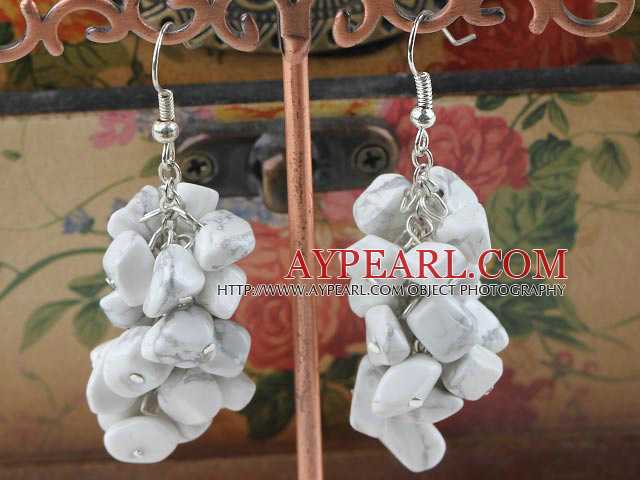 Lovely Cluster Chipped Howlite White Turquoise Dangle Earrings