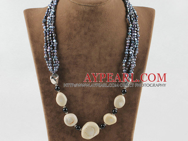 19.7 inches fashion style pearl and white coral necklace