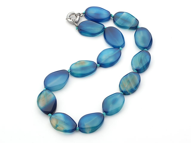 22*30mm oval blue agate necklace with moonligh clasp