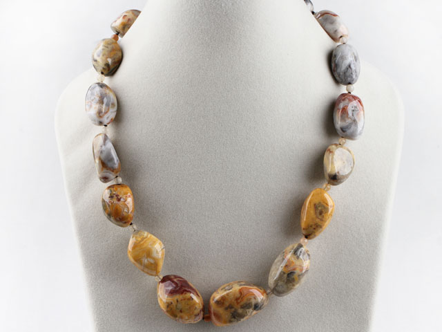 chunky style crazy agate necklace with moonlight clasp