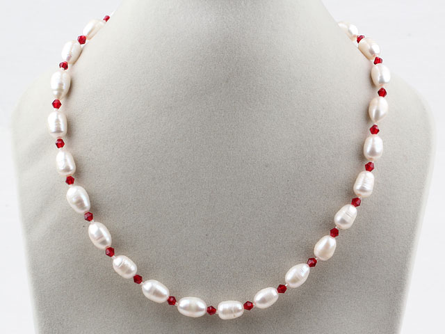 Classic Design 8-9mm White Freshwater Pearl and Small Red Crystal Necklace