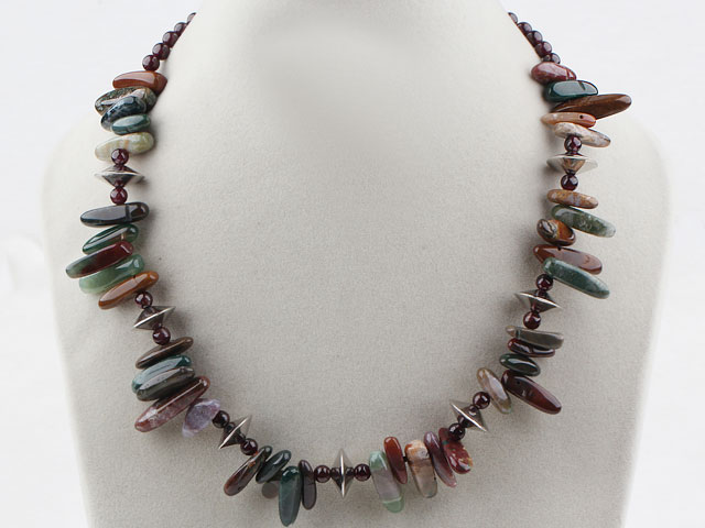 Garnet and Small Branch Shape Indian Agate Necklace