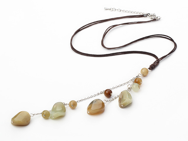 17.7 inches three color jade necklace with extendable chain