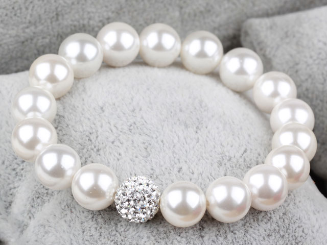 White Color Seashell Beads and Rhinstone Ball Elastic Bangle Bracelet