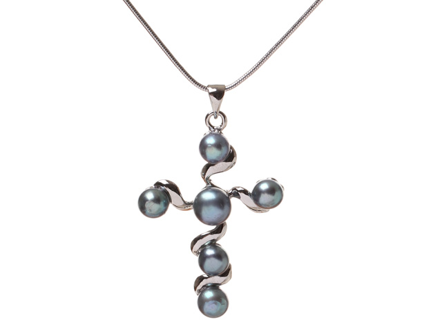 Marvelous Natural Black Freshwater Pearl And Metal Cross Pendant Chain Necklace