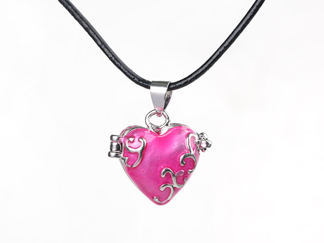 Fashion Style Hot Pink Color Heart Shape Wish Box Metal Pendant Necklace with Leather Thread