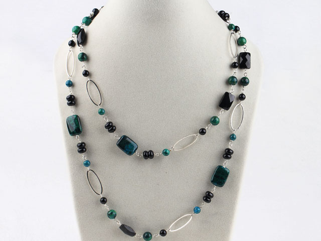 Long style black agate and phoenix necklace with oval shape metal loop