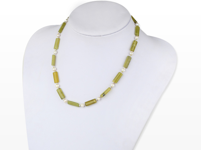 17.5 inches pearl and lemon jade necklace with toggle clasp