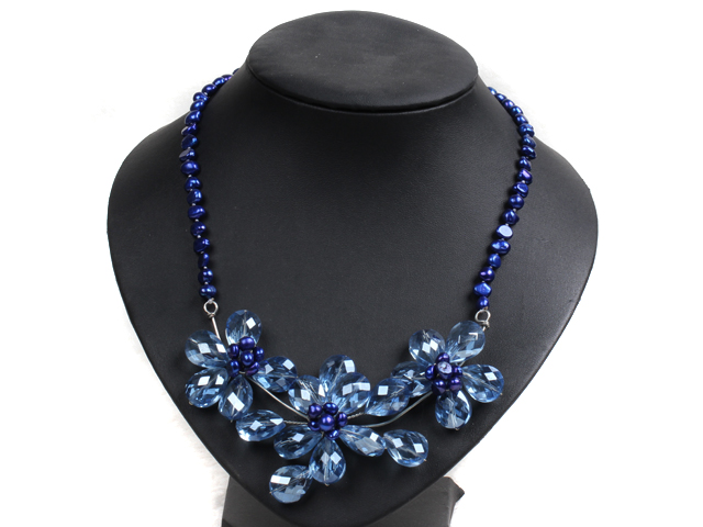 Gorgeous Party Style Natural Deep Blue Freshwater Pearl Blue Crystal Flower Bib Necklace