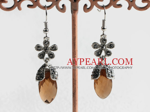 flower style elegant tear drop earrings with rhinestone