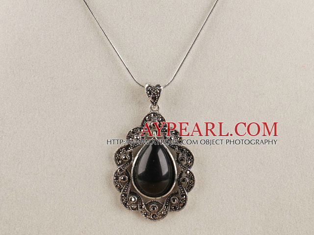 vintage-like engraved alloy jewelry immitation black drop gemstone pendant 