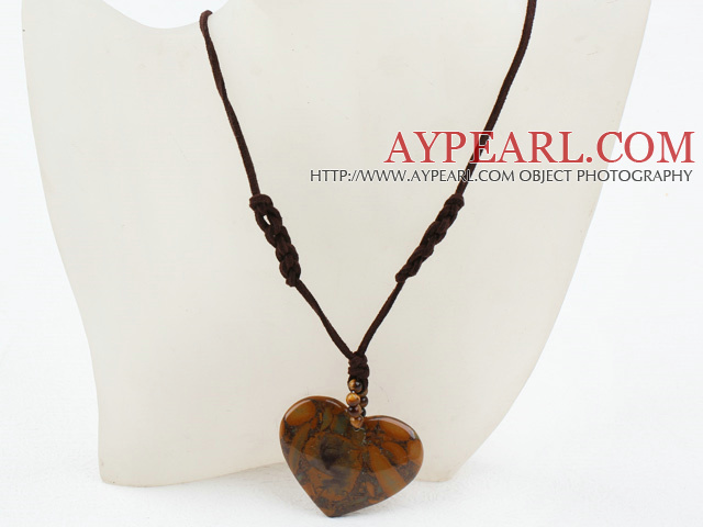 Simple Design Heart Shape Coffee Stone Pendant Necklace