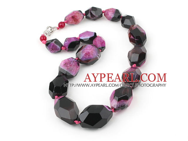 Chunky Style Incidence Angle Black Pink Agate Necklace ( The Stone May Not Be Complete )