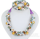 Assorted Multi Color Round Seashell og Crystal Beaded Set (halskjede og matchede Stretch armbånd)