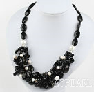 Série noire agate noire et blanche d'eau douce collier de perles