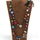 Verschiedene Multi Color Pearl Shell lange Stil Halskette
