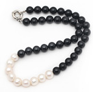 Sortiment von 10-11mm schwarz Achat und weißen Süßwasser-Zuchtperlen Perlen Halskette