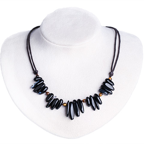 Black agate side hole long mysterious temperament rope necklace