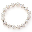 Une année perle d'eau douce blanche et métallique bout droit de perles perlées Bracelet