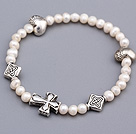 Belle souple 4 - 5mm blanc perle d'eau douce Bracelet perlé avec les charmes Tibet coeur d'argent de la Croix-