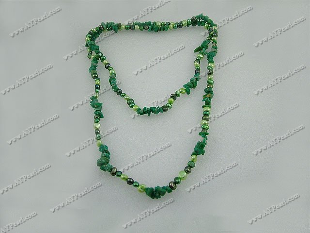 green stone pearl necklace