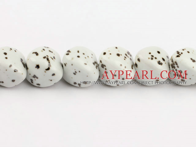 Porcelain Beads, White, 22mm stereo heart shape, Sold per 8.7-inch strand